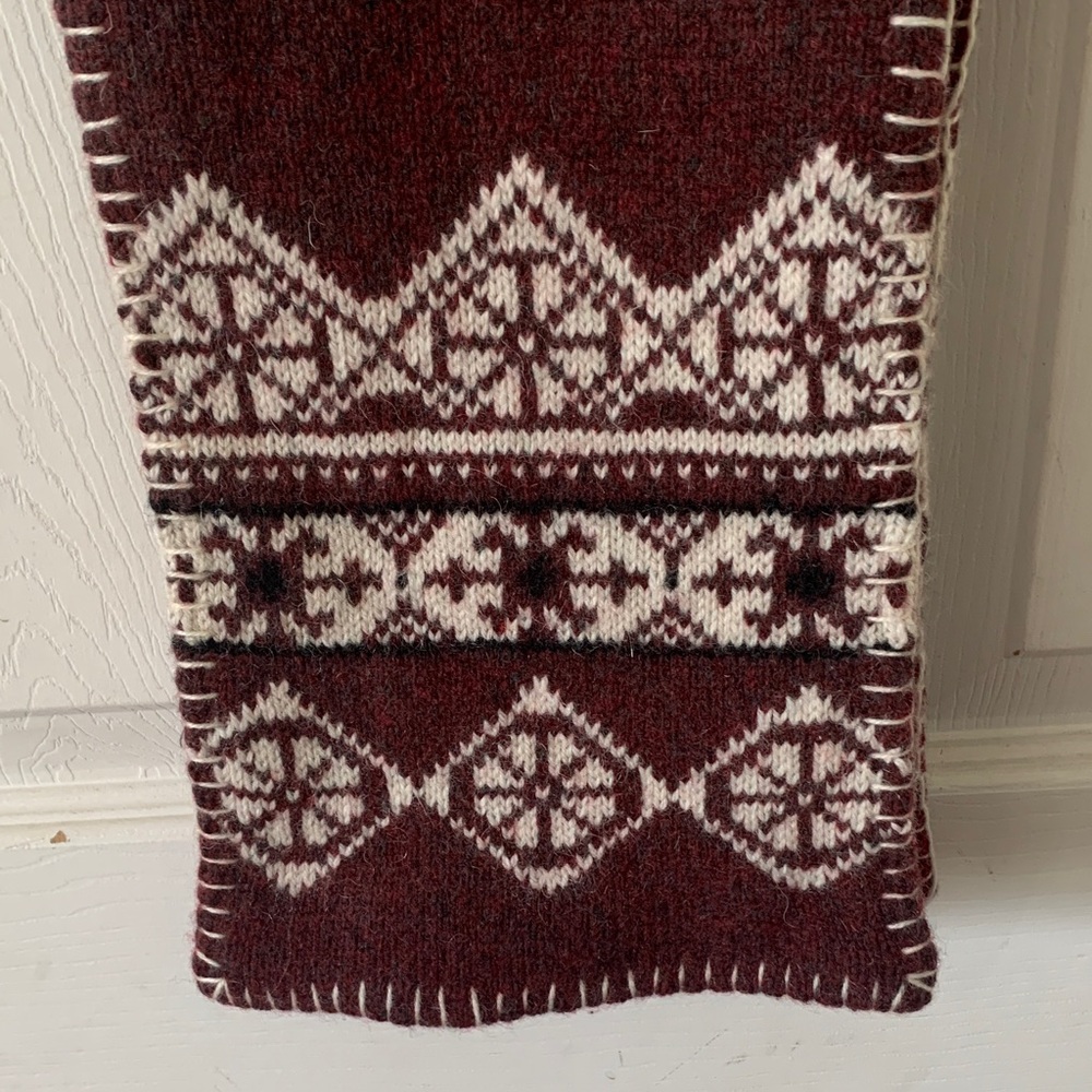 Wool fleece lined Burgundy and White Knit Scarf